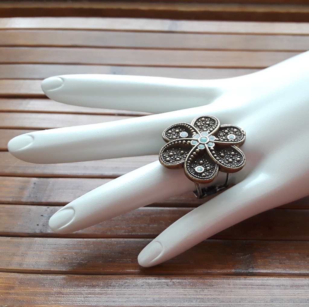Kim Kardashian Infinity Ring Vsa Designs